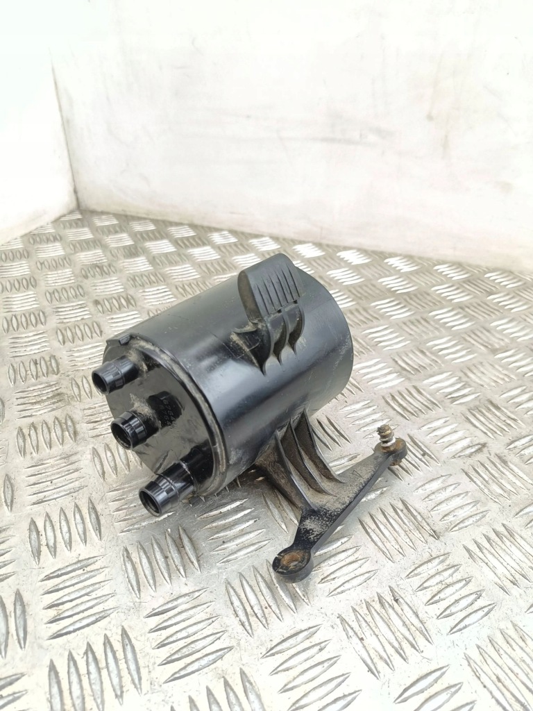 Купити Bmw 3 e90 e91 2007 фільтр вугільний