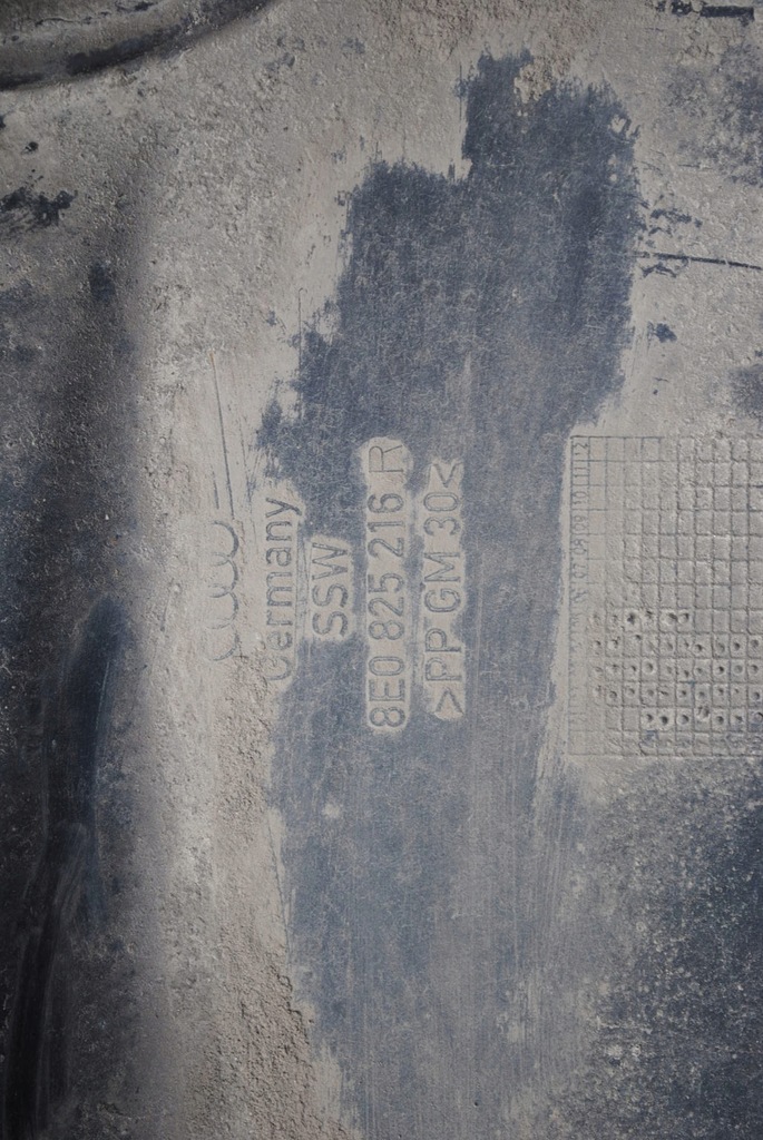 фото №7, Захист корпус підвіска права audi a4 b7 2.5 tdi