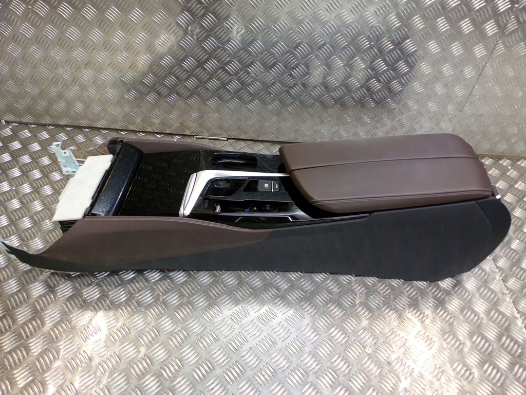 фото №12, Bmw 6 g32 gt туннель средний консоль разные цвета