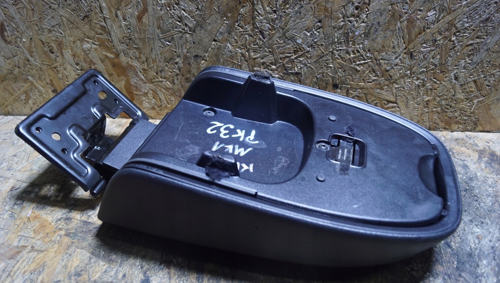 фото №8, Ford kuga mk i підлокітник