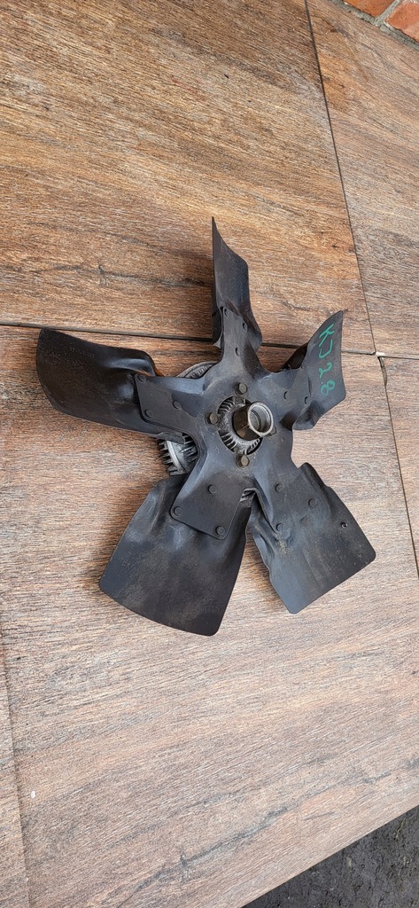 фото №8, Jeep cherokee liberty kj 1-07r 2.8 crd вентилятор вентилятор вязкостная муфта