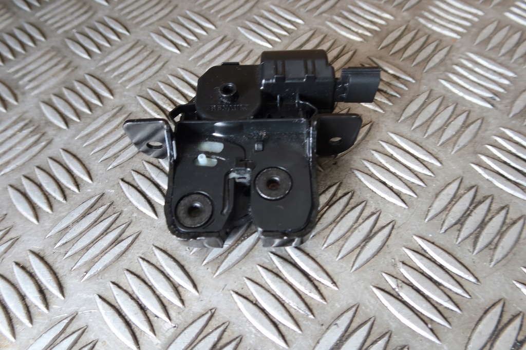 фото №8, Замок крышки clio iv 846300003r