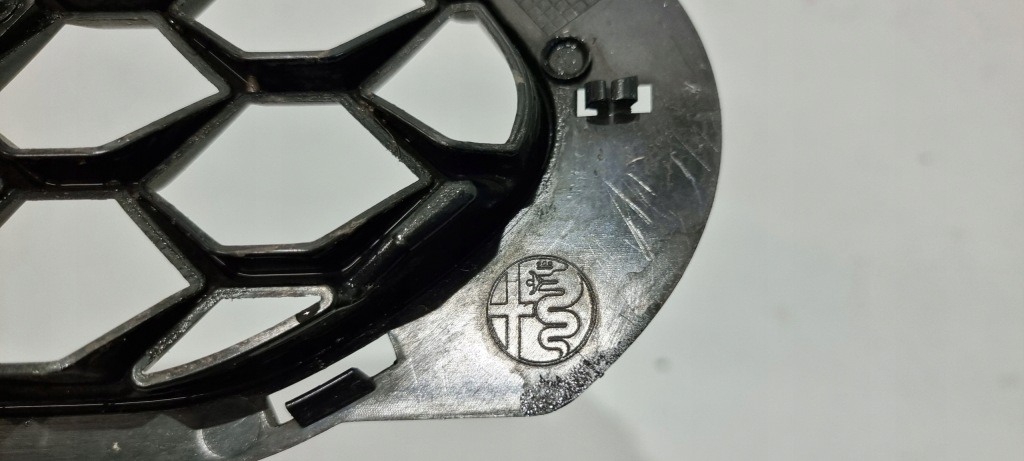 фото №10, Решітка бампера ліва alfa romeo stelvio 16-21