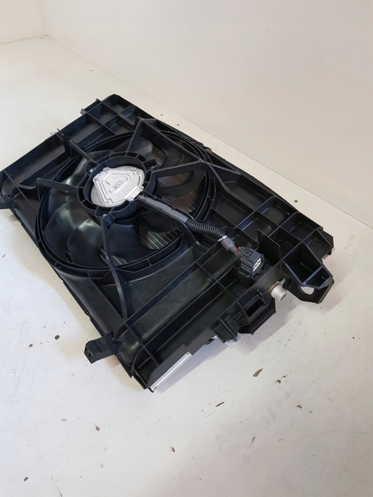 фото №7, Tesla 3 комплект радіатор pas nowe