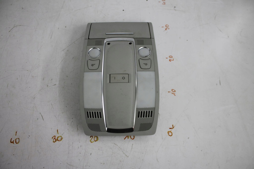 фото №5, Лампа стельовий кабіни перед audi a6 c6