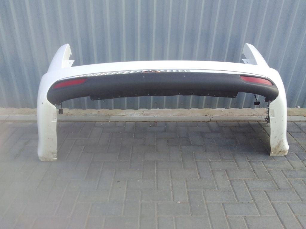 Chrysler pacifica 17- бампер задні pw7 америка Доставка