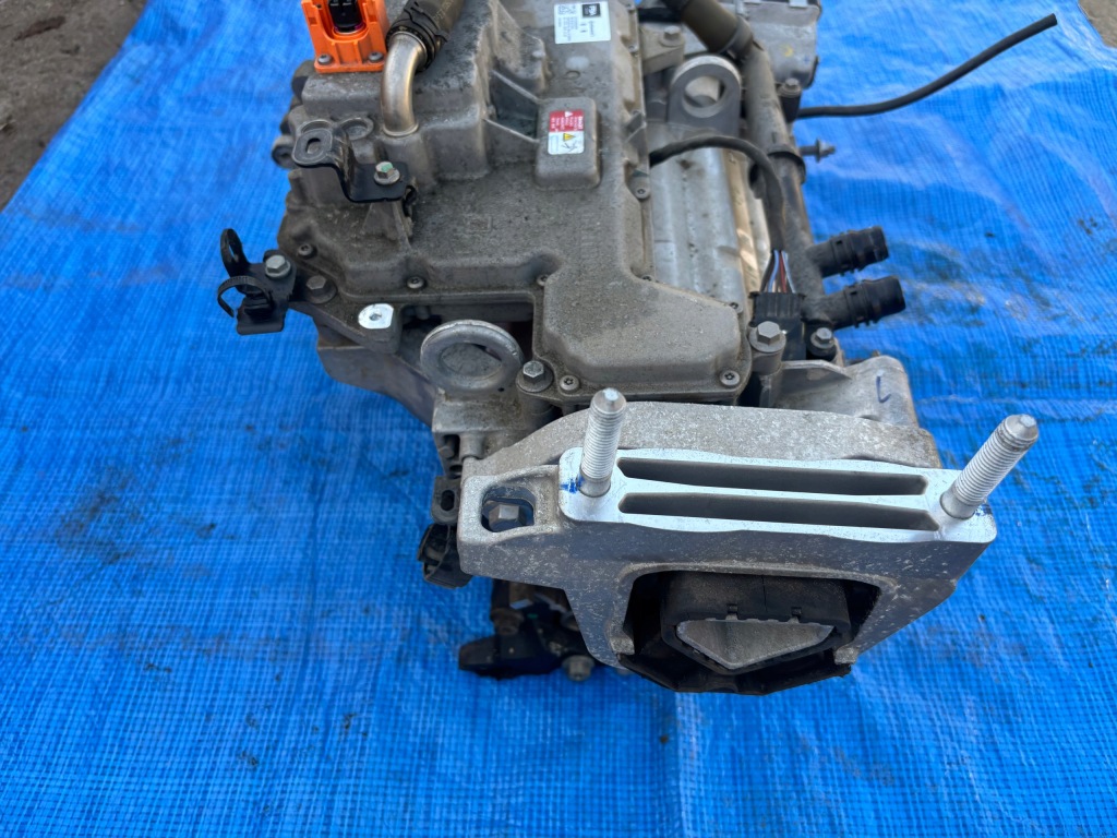 Купить Peugeot 208 ii электрик двигатель zk01 105tao коробка передач инвертор