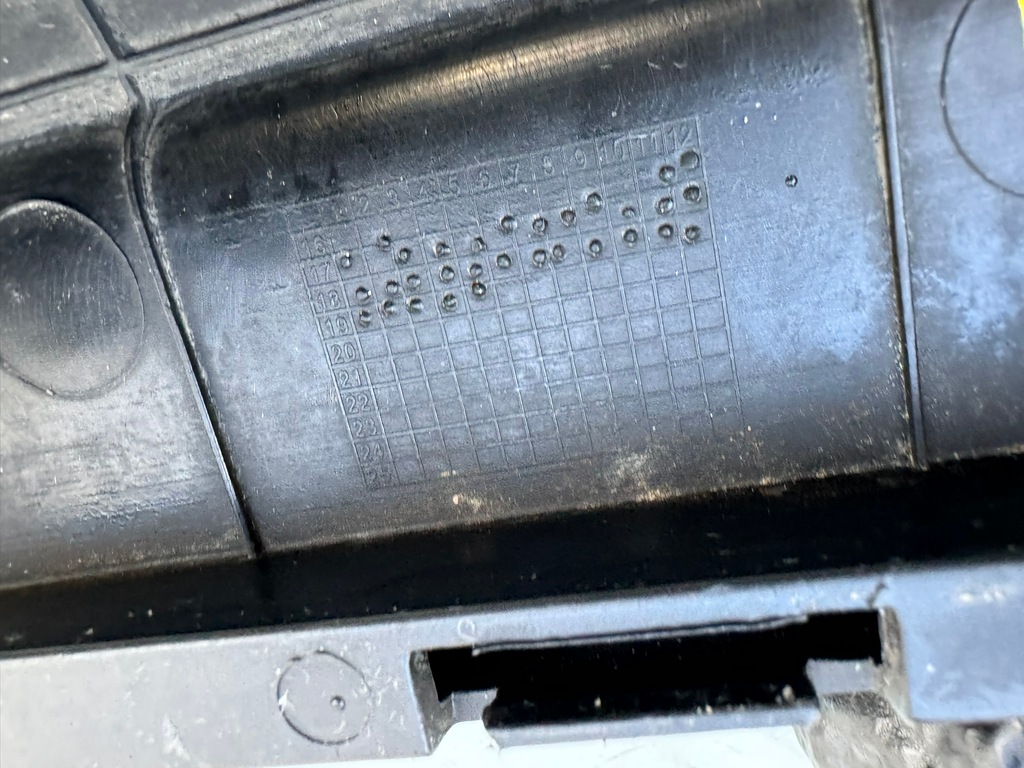 фото №13, Kia rio iv 4 16-20r накладка-спойлер спойлер накладка бампера перед 86591-h8000