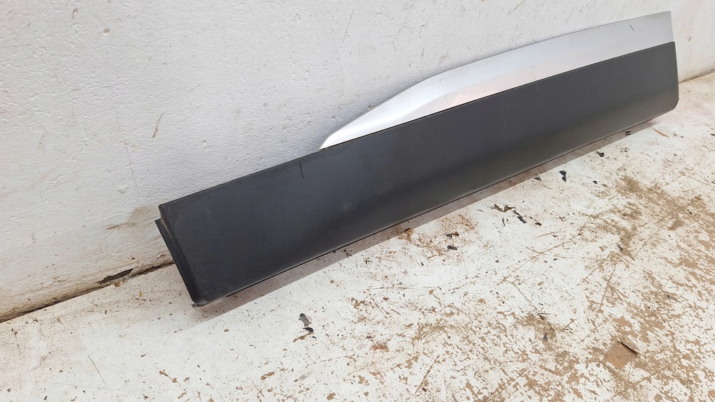 фото №2, Молдинг дверь левый перед peugeot 2008 ii