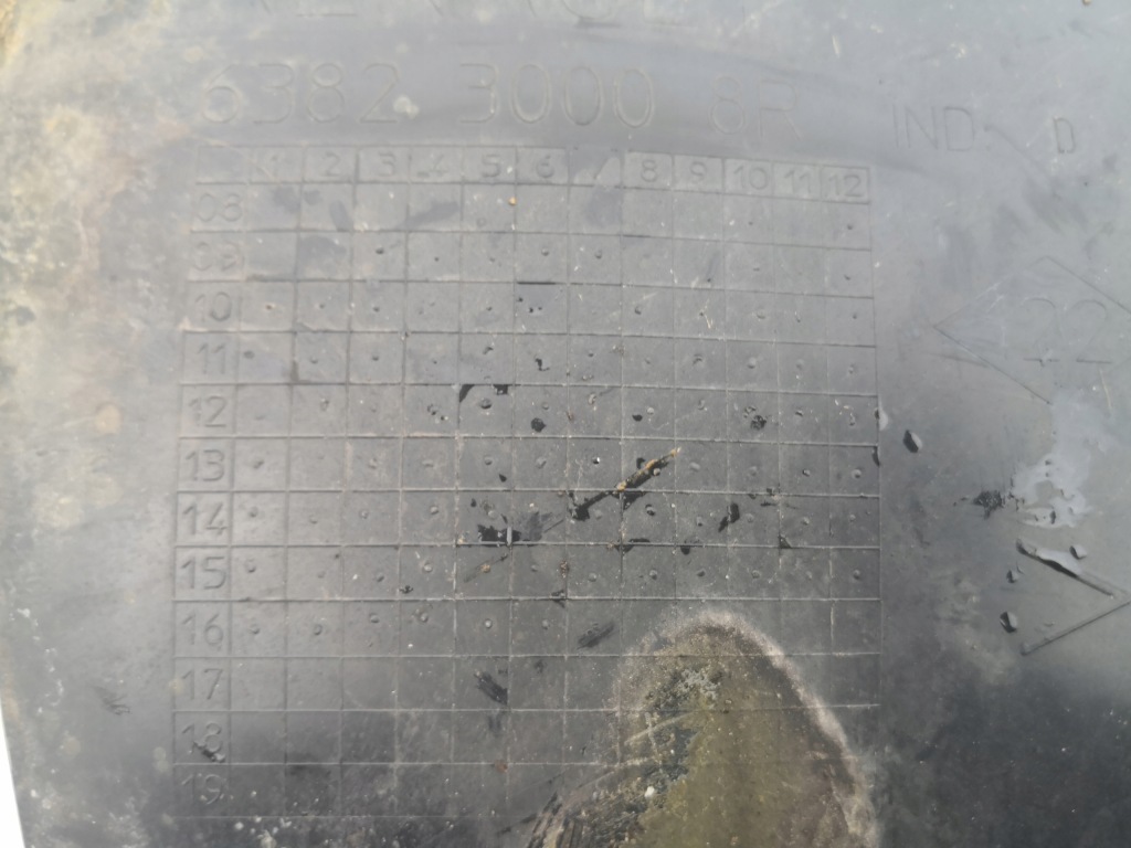 фото №4, Подкрылок левый перед часть задняя renault master iii