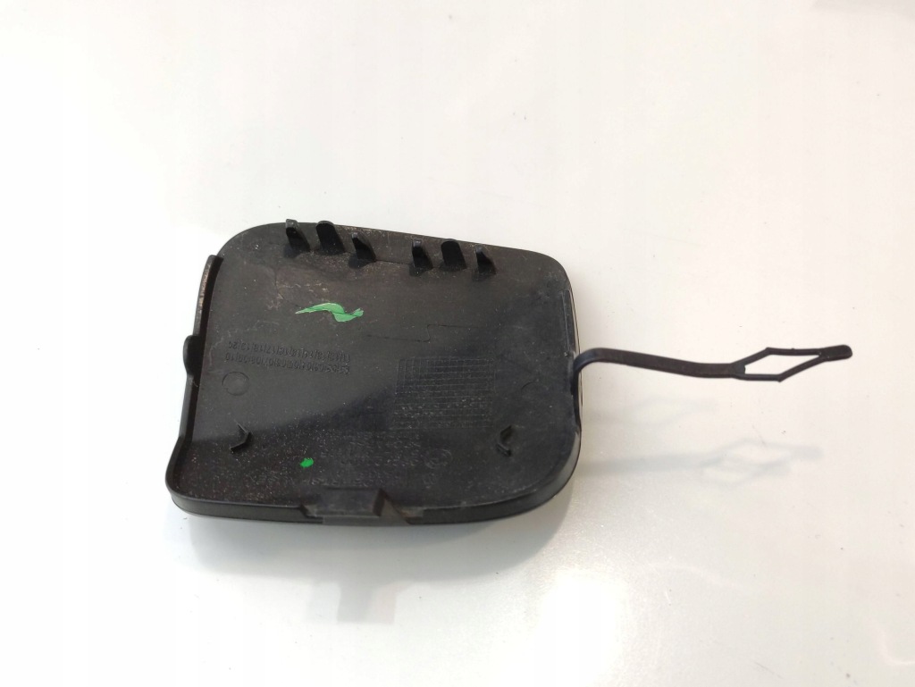 Bmw 1 f20 рестайлинг  заглушка фаркоп бампера перед 7371725 Киев