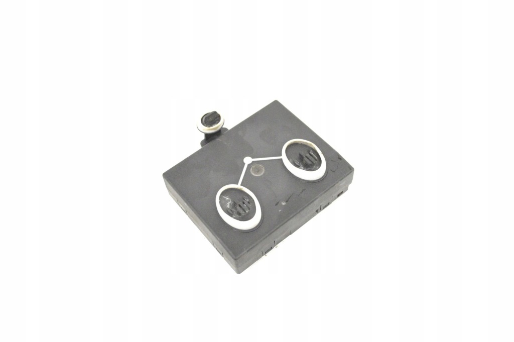 фото №1, Audi a4 s4 b8 8k 2011 правая сторона блок управления / модуль дверь