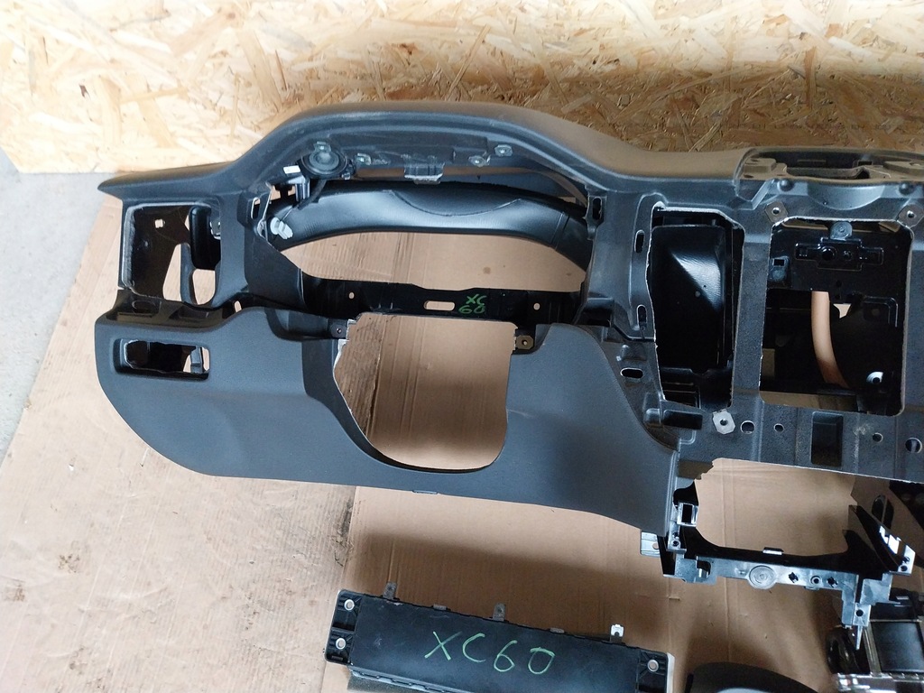 фото №7, Volvo xc60 ii приборная панель консоль подушка безопасности