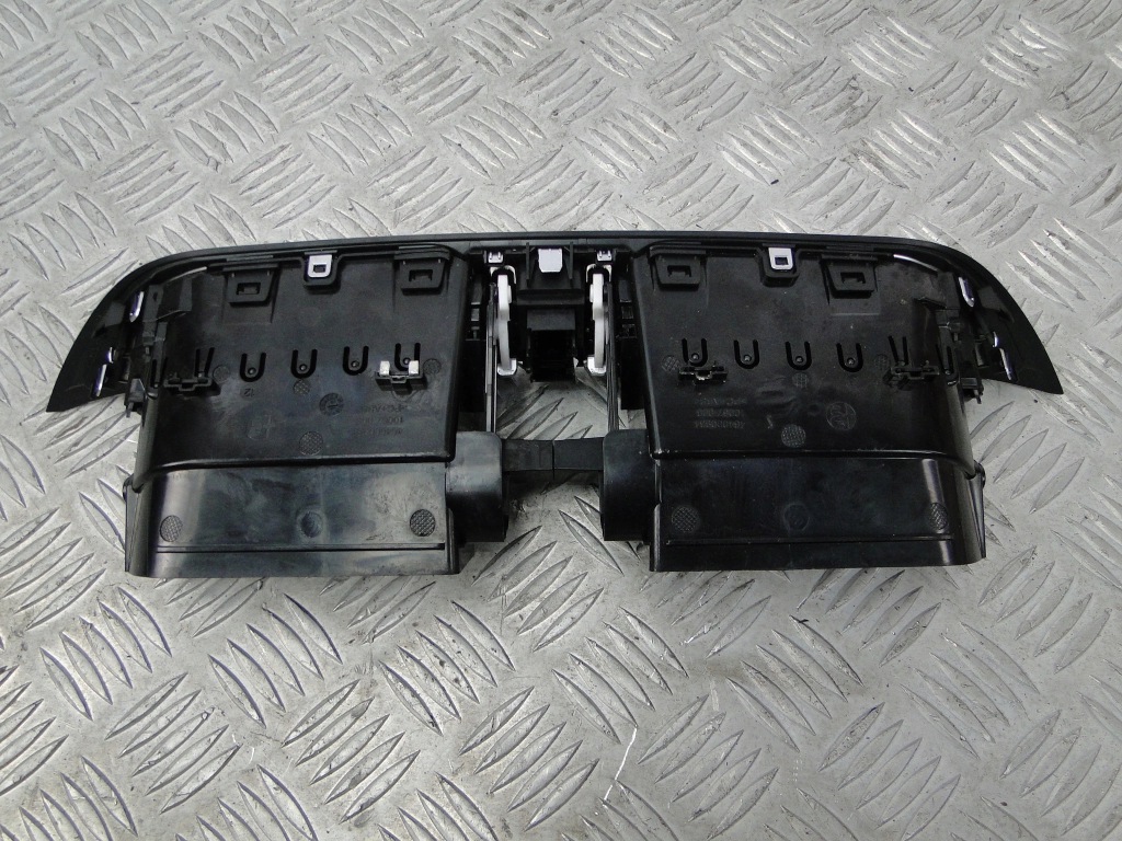 фото №3, Решітка консолі впуск повітря alfa romeo stelvio