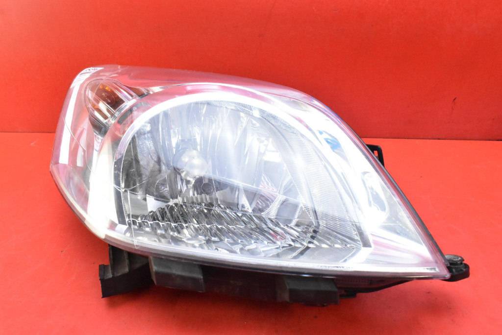 Фара правий ліхтар перед європа  0520868380e fiat fiorino 3 3 рестайлінг  08-21 Доставка