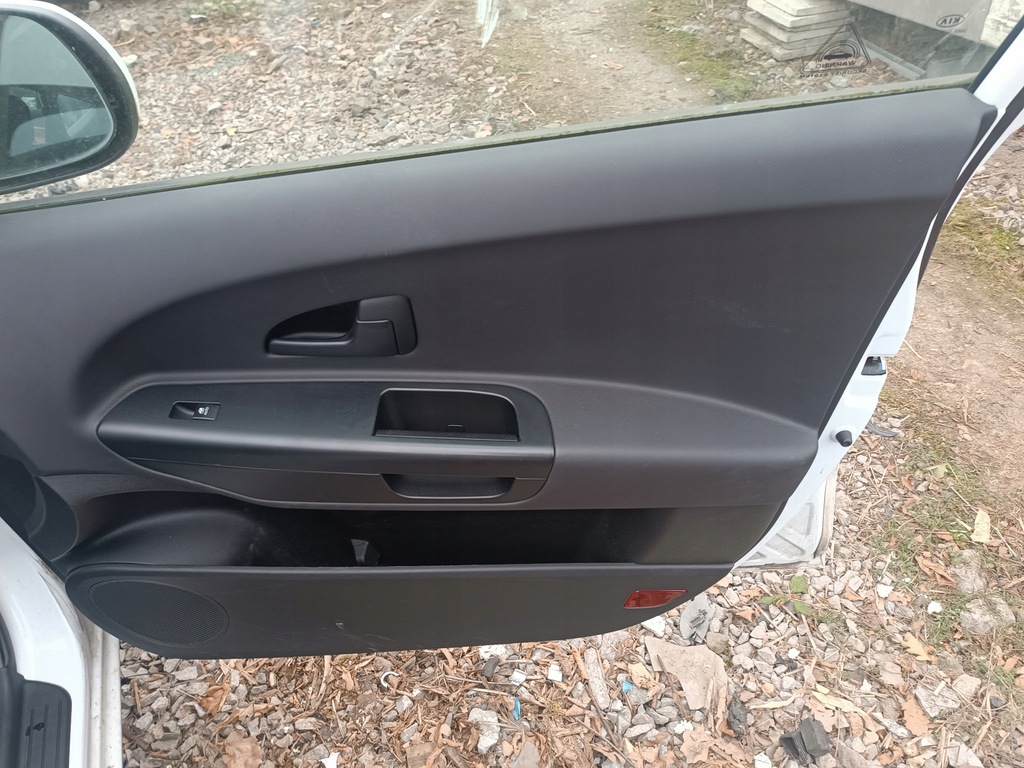 фото №5, Kia ceed i lift kombi сиденья заднее сиденье обшивки потолок