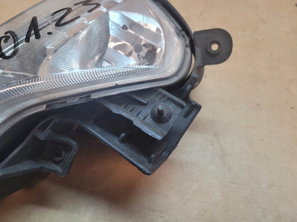 фото №5, Противотуманная фара правый передняя kia sportage iii