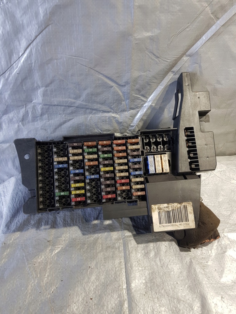 Купити Mb w245 06 2.0 cdi модуль запобіжників 1695451940