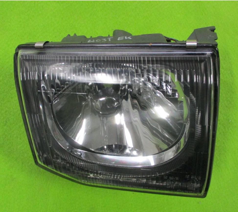 фото №1, Лампа передняя фара mitsubishi pajero