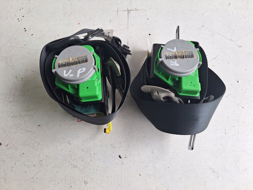 фото №1, Toyota verso 09-14 pas безопасность левый