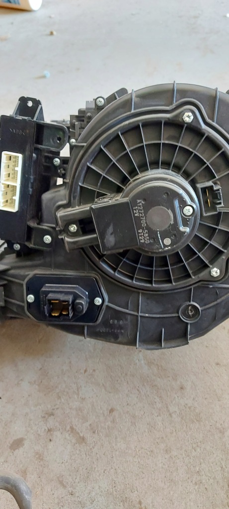 фото №8, Subaru outback 2.5b 15- обігрівач usa