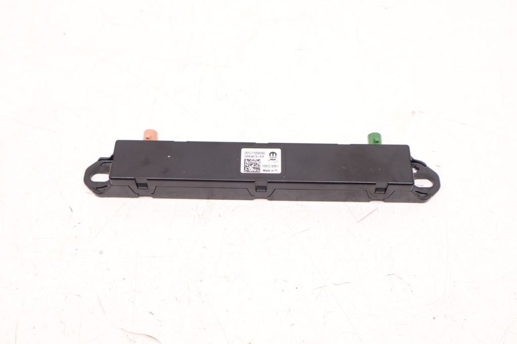 Купить Jeep compass 2 рестайлинг  усилитель антенны 00521569080