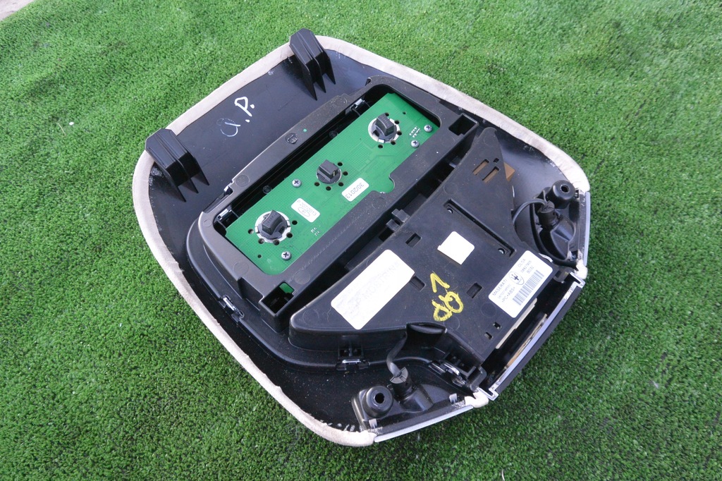 фото №10, Лампа потолочный maserati ghibli quattroporte