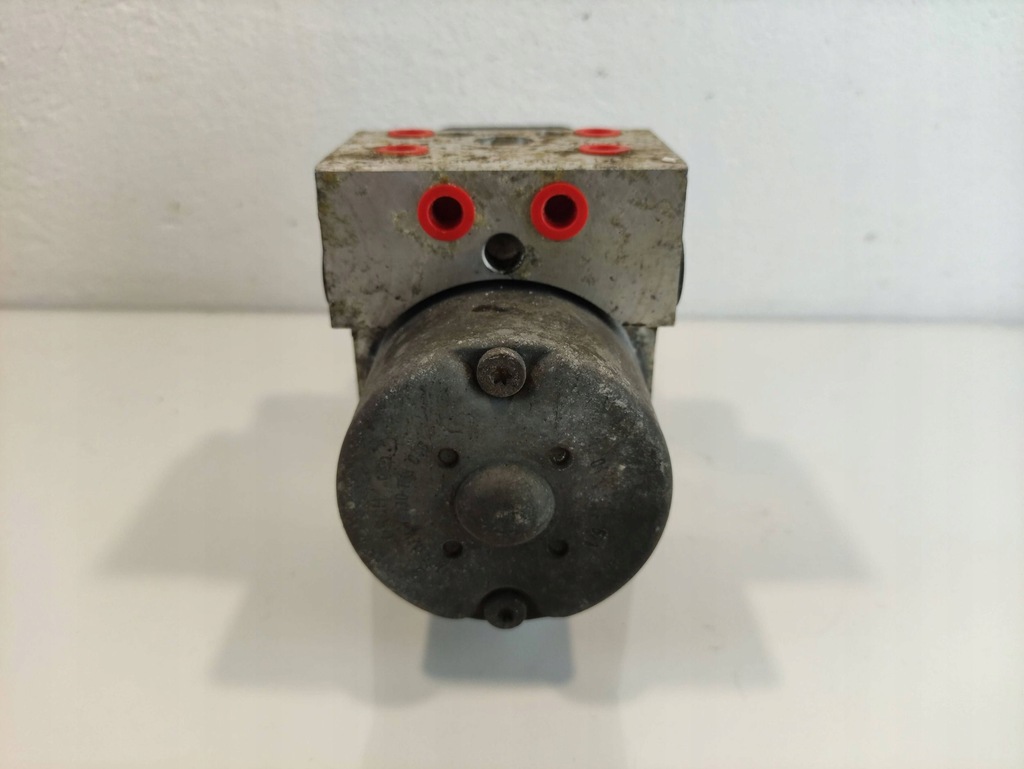 фото №1, Volvo v40 насос abs 30857585