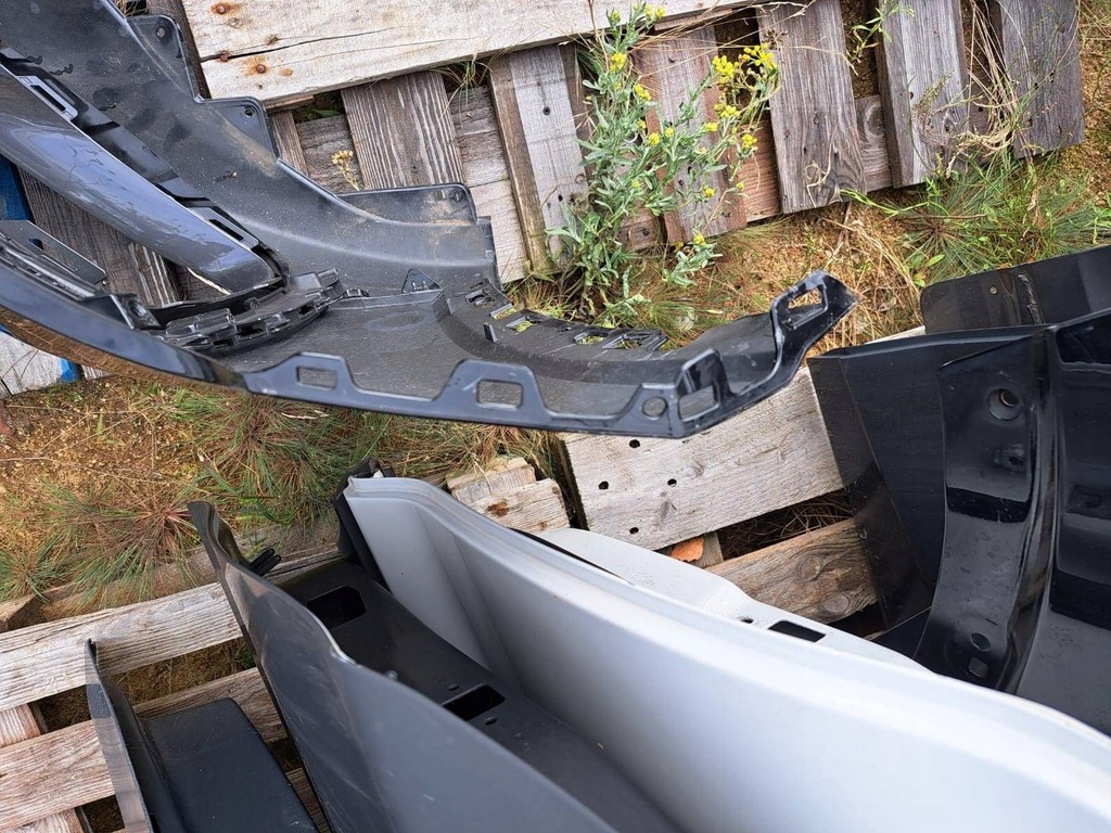 фото №6, Бампер передній audi q8