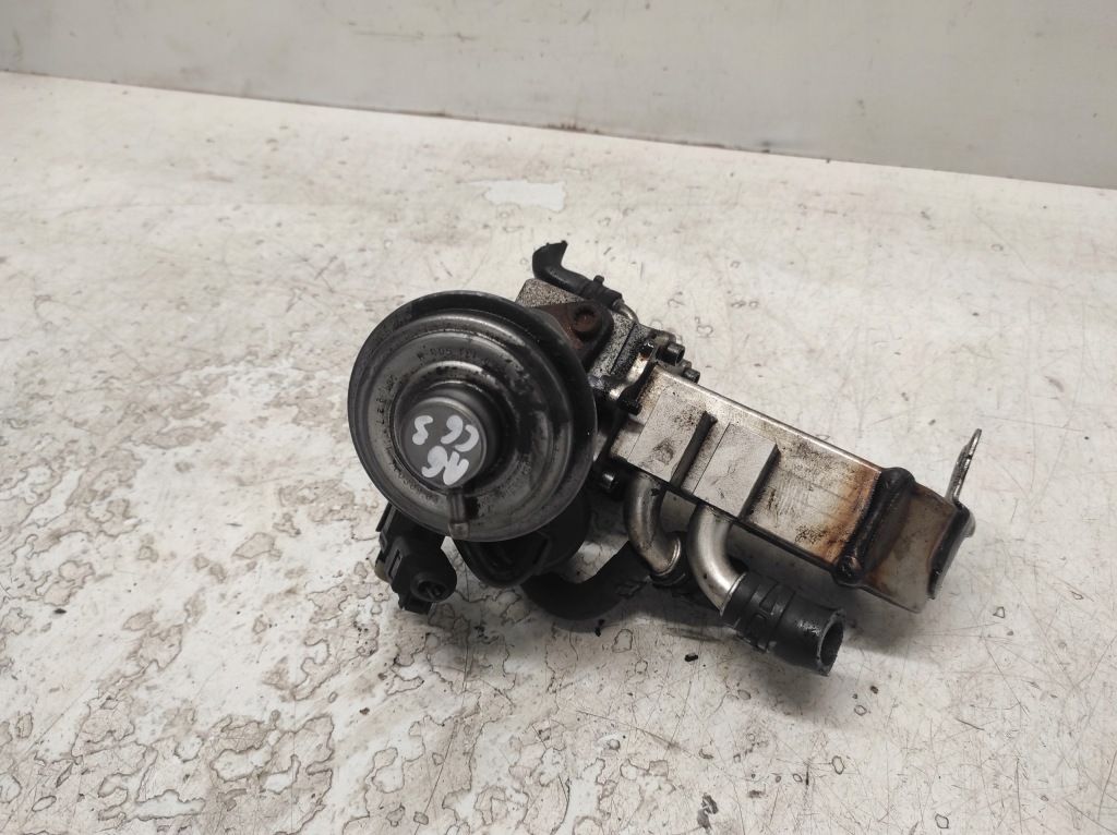 фото №3, Audi a6 c6 04- 2.7tdi клапан egr 059131503h