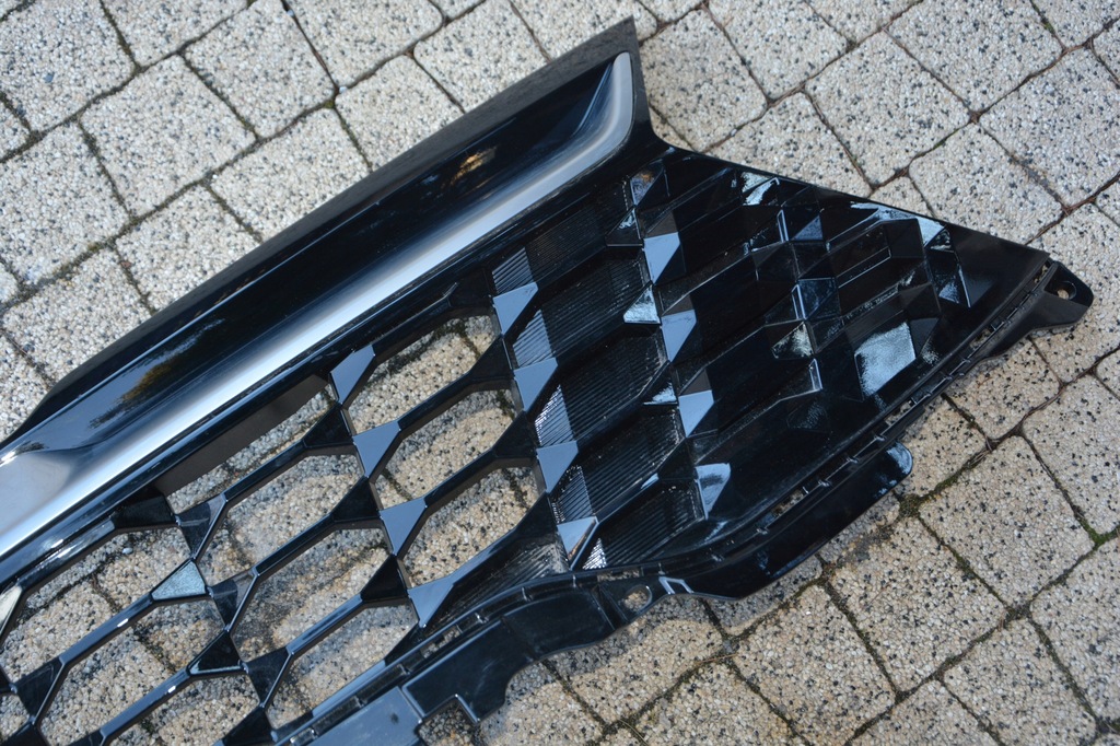 фото №4, Решётка радиатора решётка радиатора kia sportage 5 v 86350-r2020