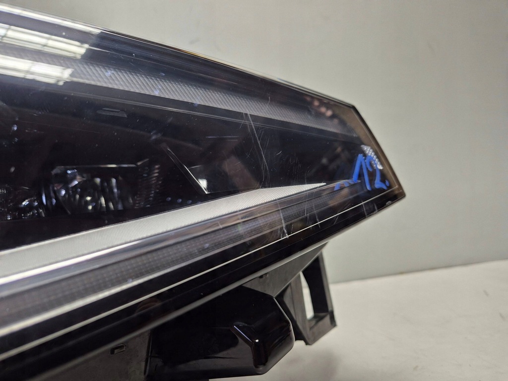 фото №6, Vw id4 id.4 лампа перед передня права full led 11b941036f