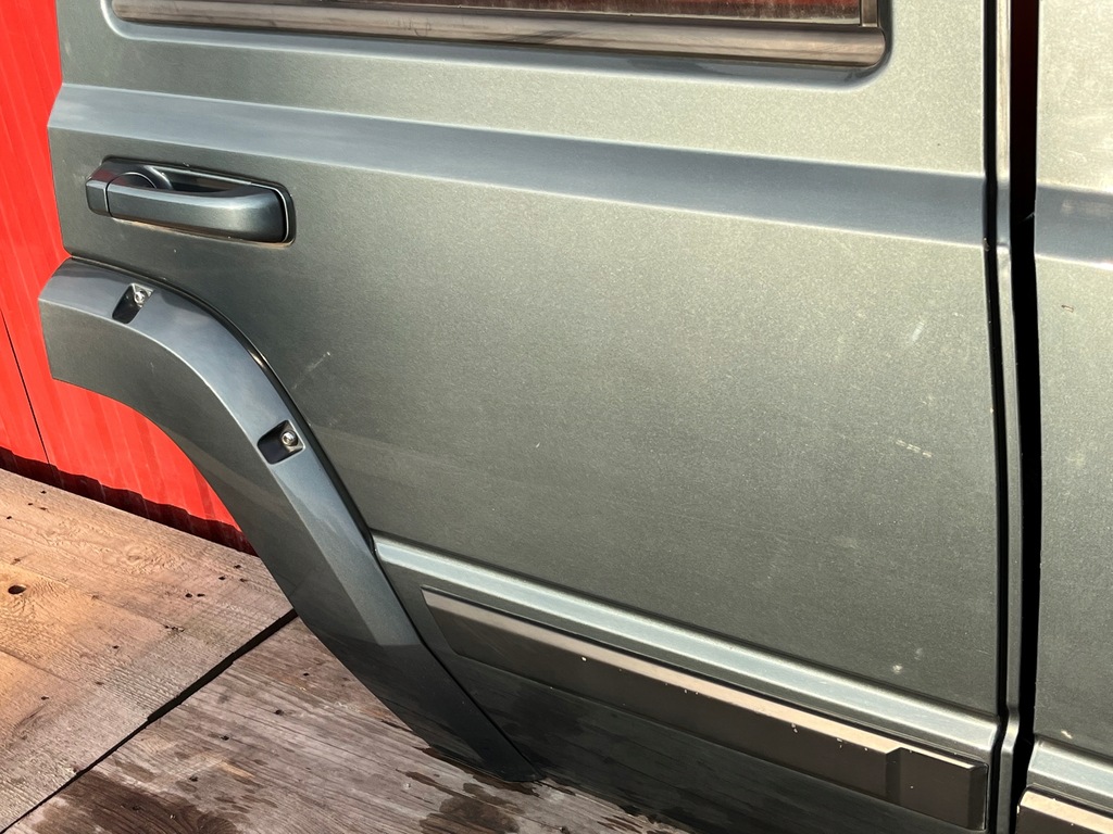 фото №6, Jeep commander xh xk дверь правый задняя оригинал ładne
