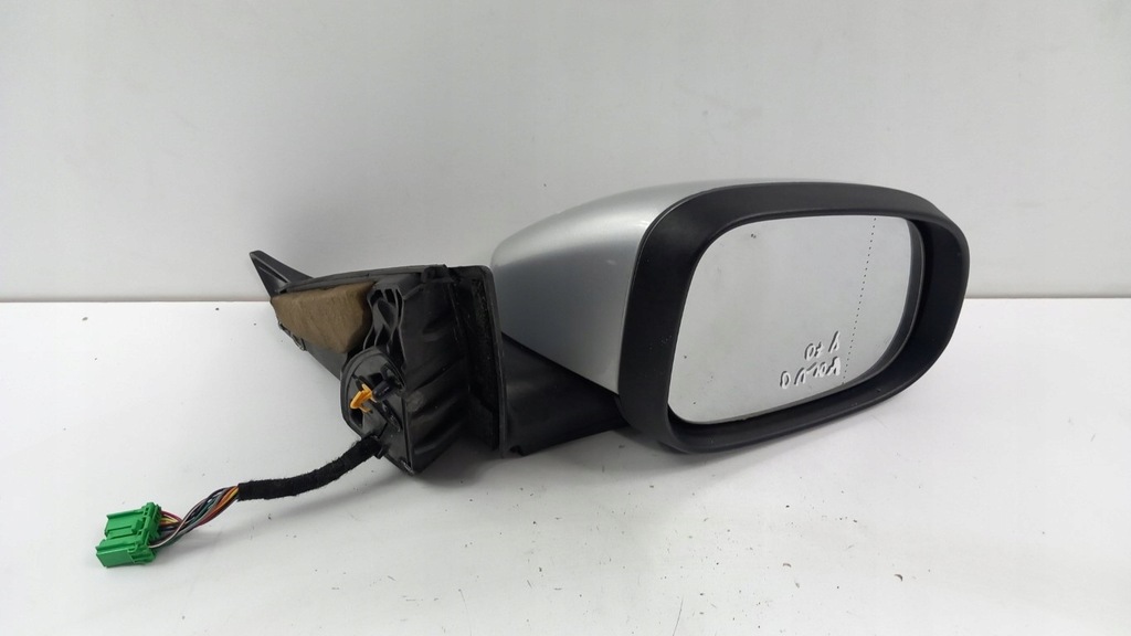 фото №1, Volvo v70 iii зеркало правое 12pin 426