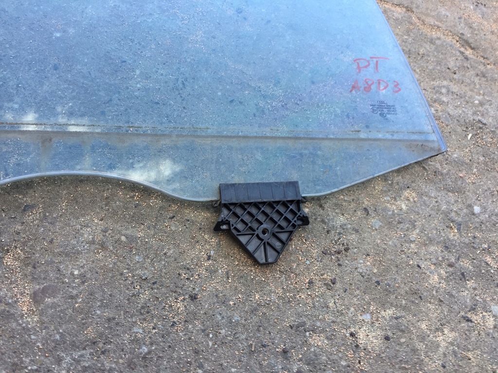 фото №8, Audi a8 d3 стекло боковая дверь правый задняя двойной