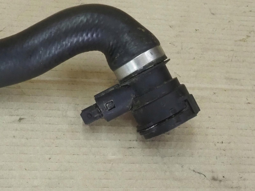 Купить Шланг системы охлаждение bmw 7505229