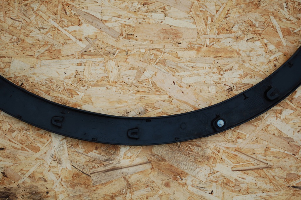 фото №13, Renault kadjar молдинг права задня na крила розширювач арки