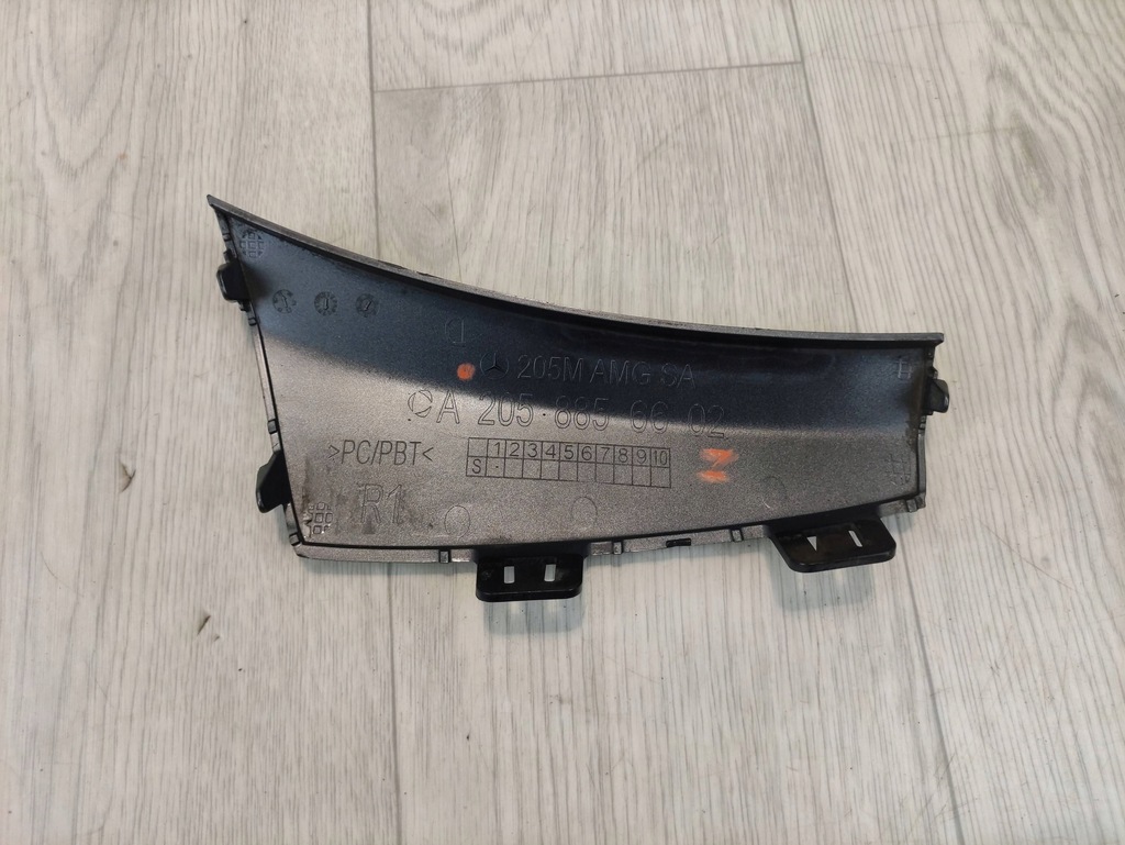 фото №6, Mercedes-benz c w205 молдинг бампер правый перед a2058856602