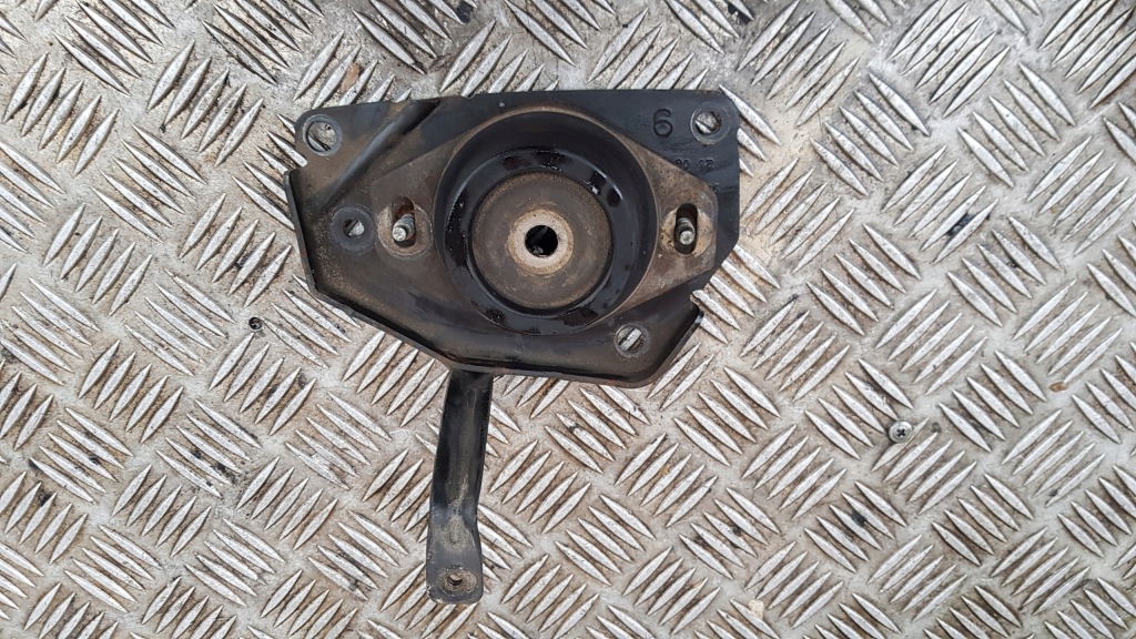 фото №8, Citroen c4 i picasso 2.0 hdi кронштейн подушка коробки 9658071080