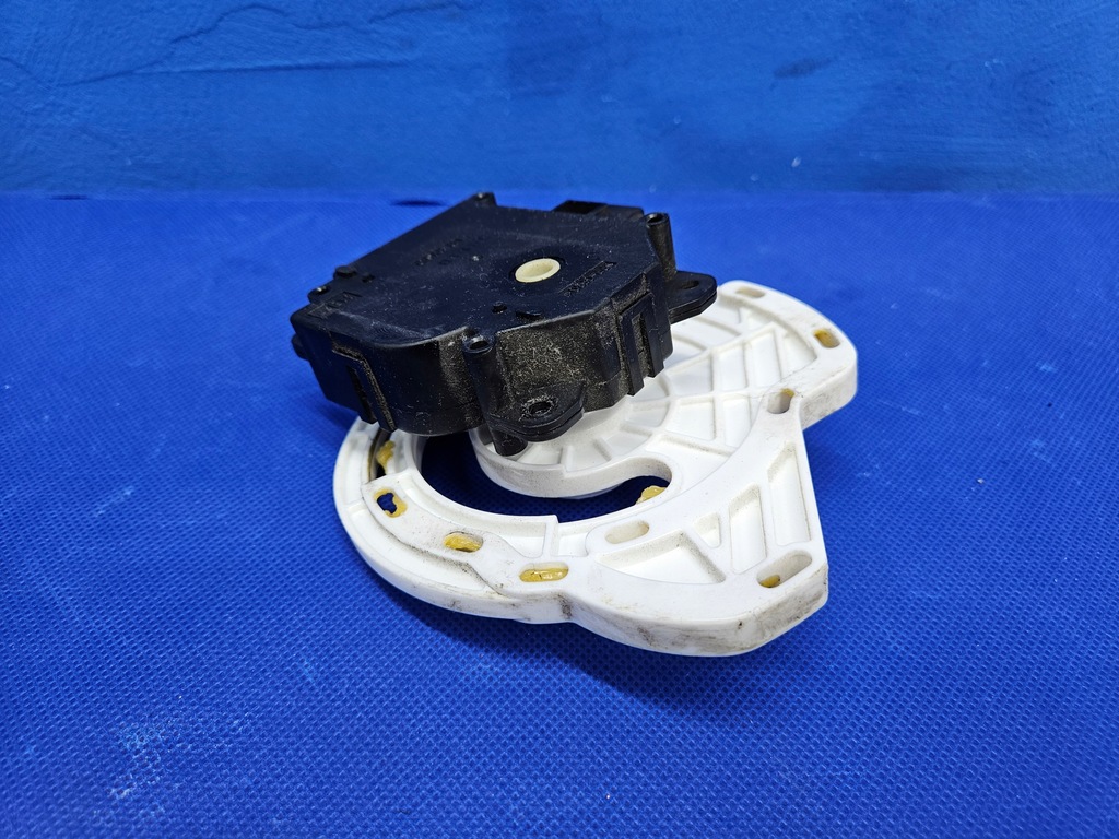 фото №5, Моторчик отопителя denso 9r11b mitsubishi i-miev c-zero peugeot ion