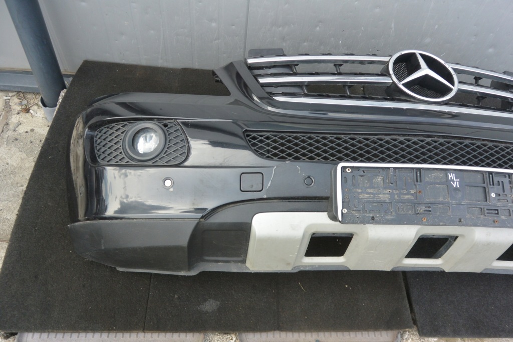 Mercedes ml w164 бампер решітка радіатора перед 05-09 197 комплект  pdc h7 Київ