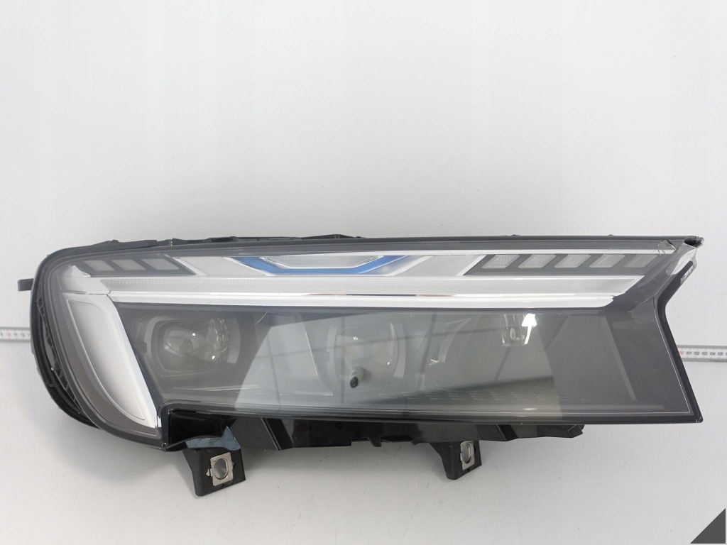 фото №1, Audi q7 sq7 ii 4m0 lift drugi lift 24- лампа laser full led правая перед