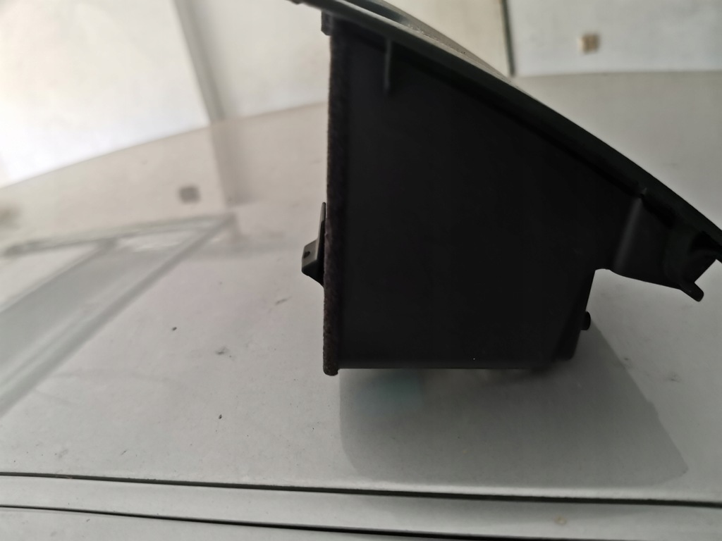 фото №6, Бардачок панели водителя laguna iii 243130001r