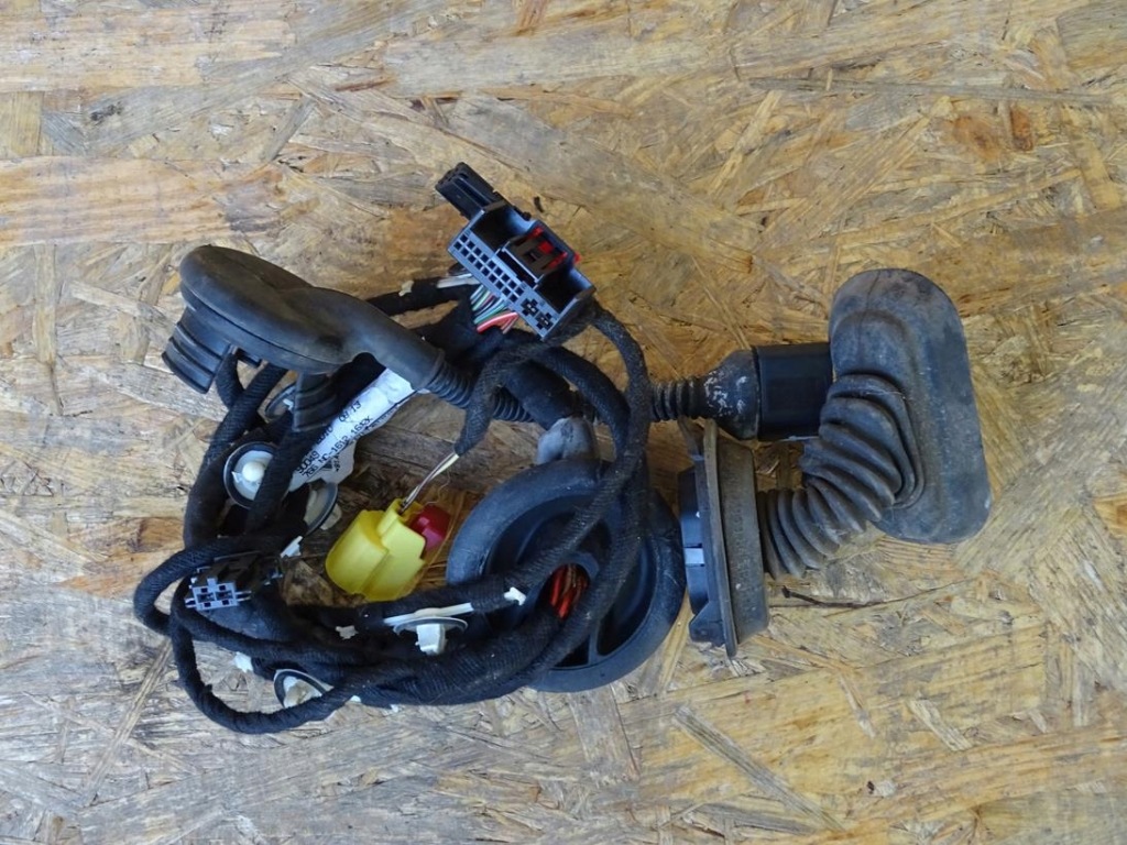 фото №1, Audi tt 8j 06-14 жгут электропроводка дверь левая 8j0971029ad