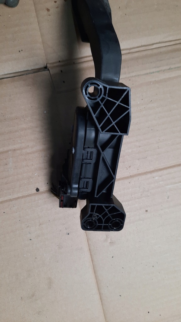 фото №4, Потенціометр газу opel vectra c 2.2d 03r