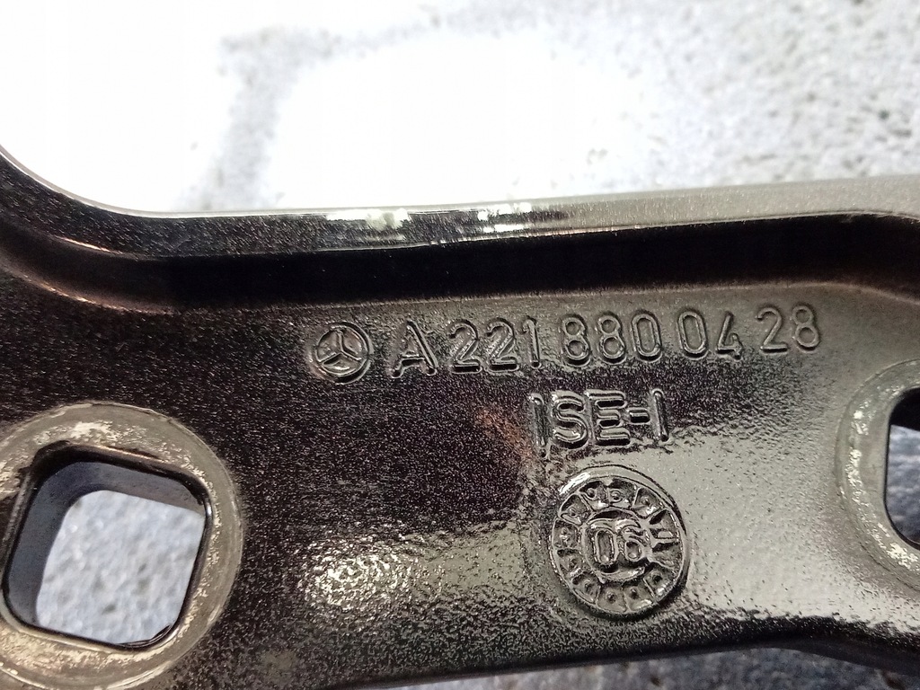 фото №4, Mercedes s w221 петля капот правый a2218800428