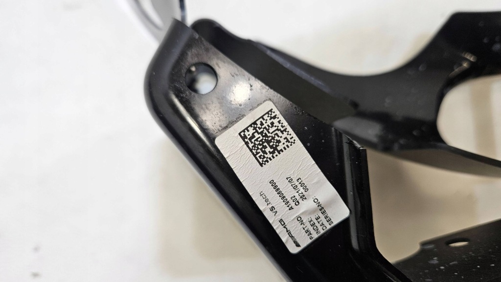 Повітропровід впуск повітря mercedes gt amg a190 w190 a1905052300 Недорого