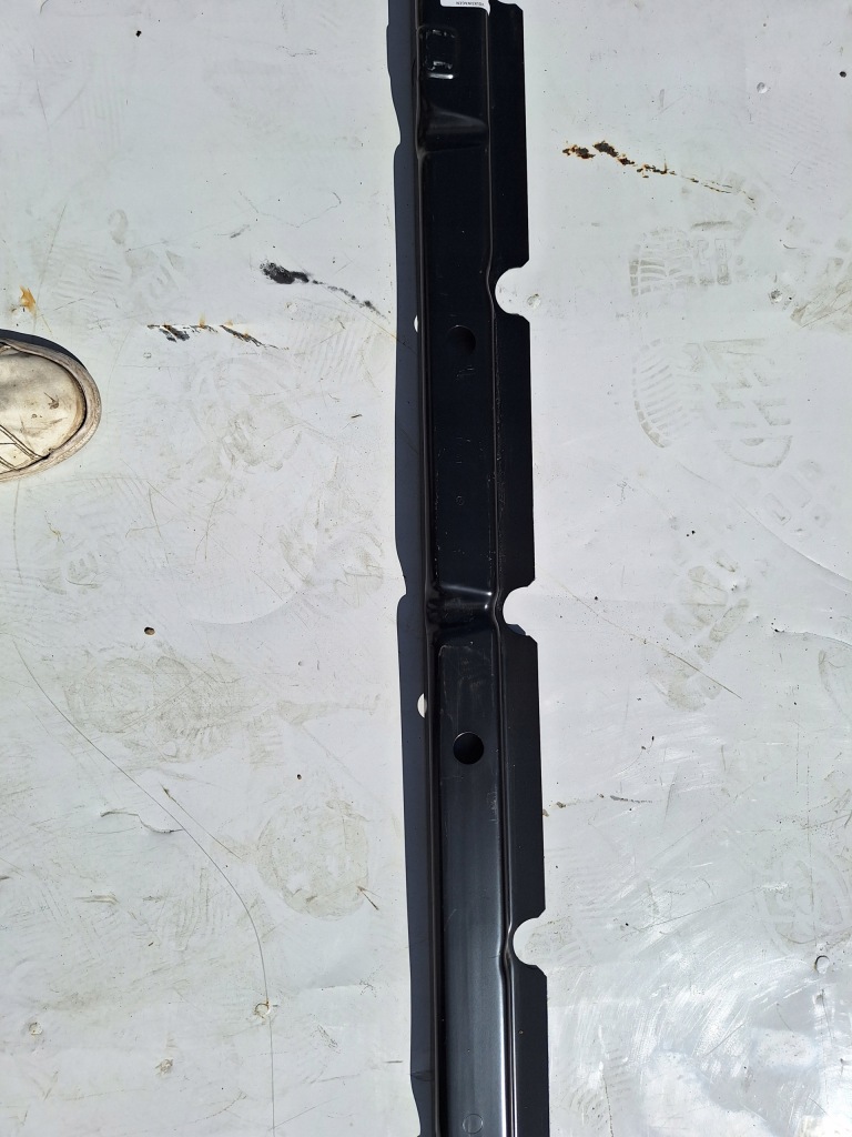 фото №14, Vw transporter t5 кронштейн задняя молдинг порог порог 7h1809341