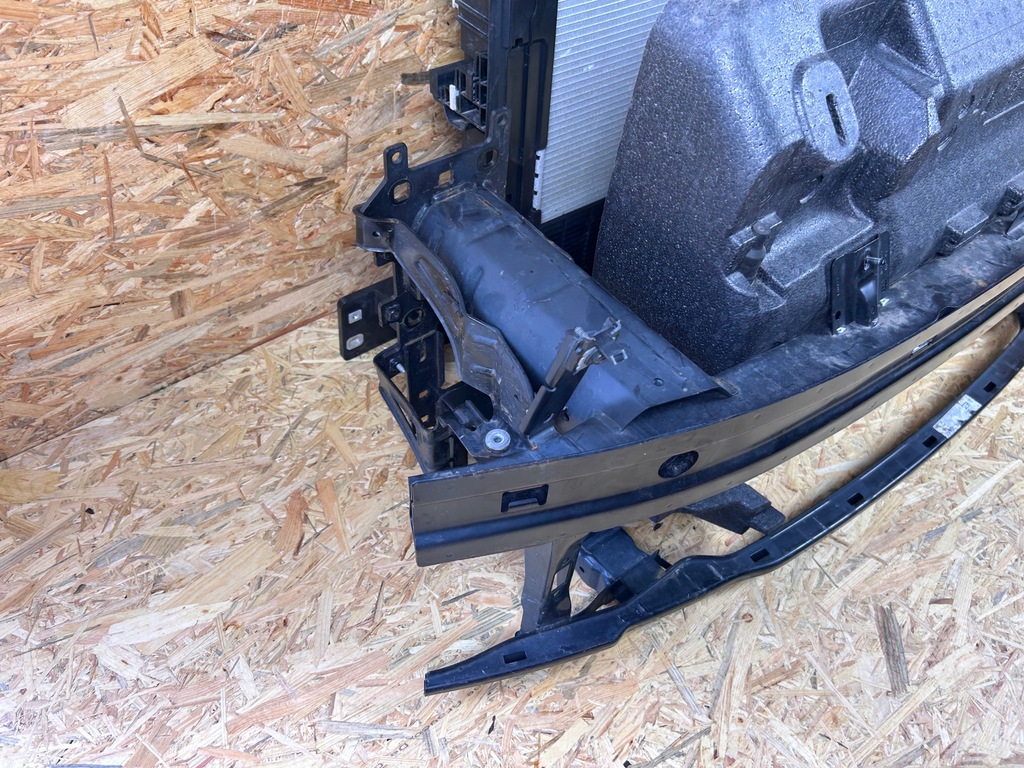 фото №9, Pas передній підсилювач балка радіатор vw id.4 id4 електрик 2020-