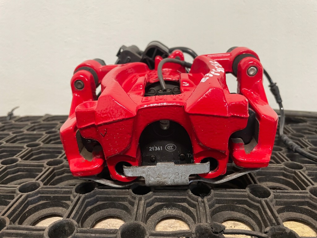 Bmw 1 f40 x1 f48 f39 суппорты тормозные диски тормоза 360x30 Цена